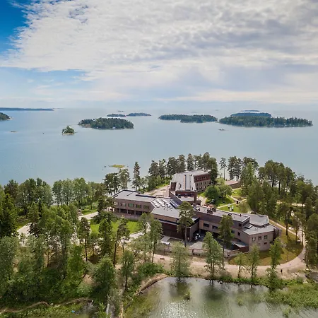 Hanasaari Hotel 4*